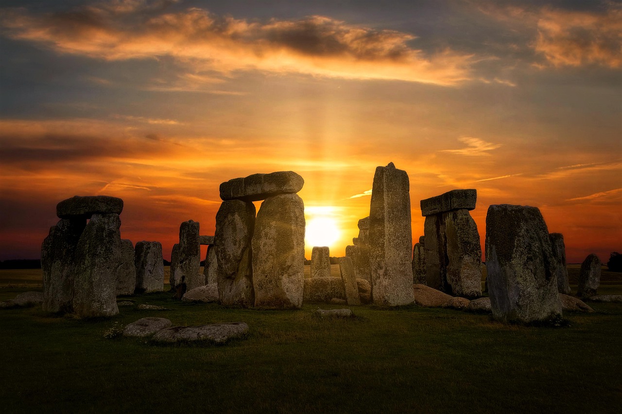 stonehenge, travel, tourist, england, scenic, mystery, druids, field, site, heritage, national trust, stone circle, ston